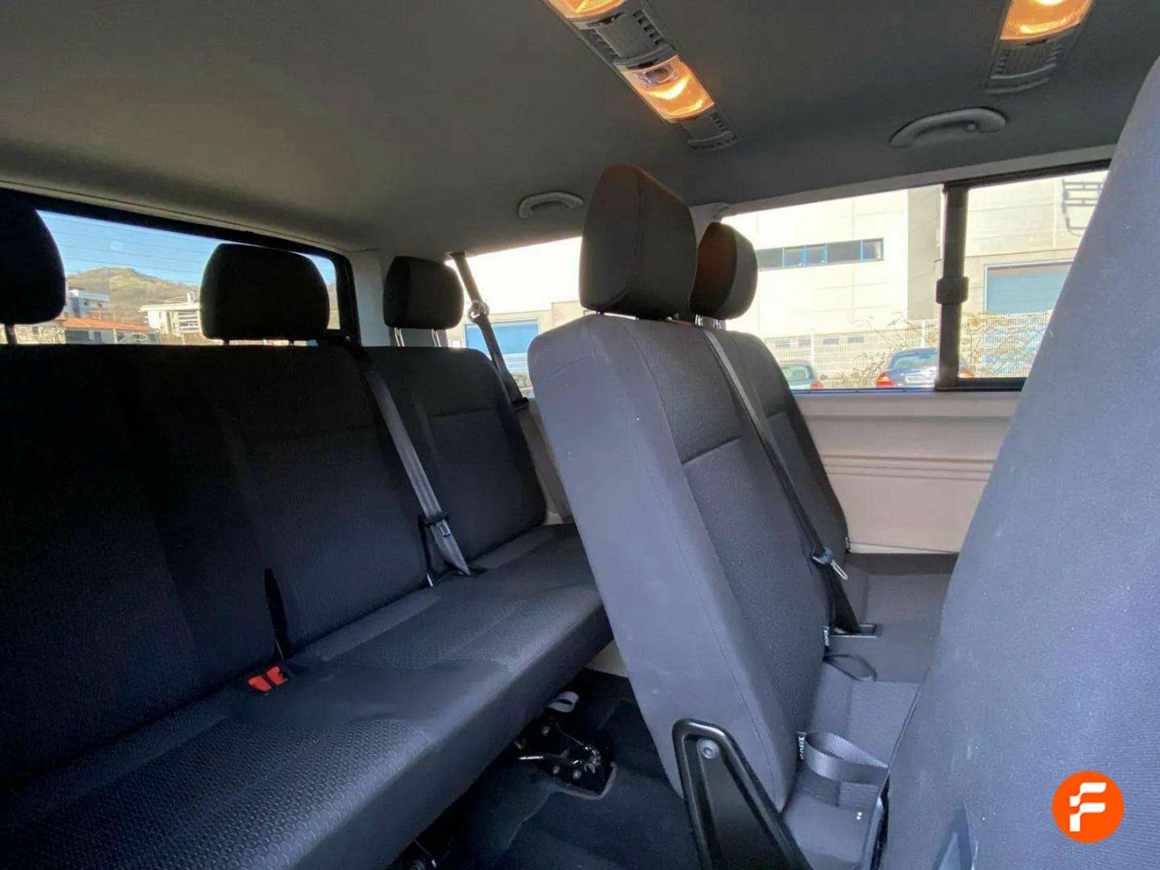Foto Volkswagen Caravelle 23