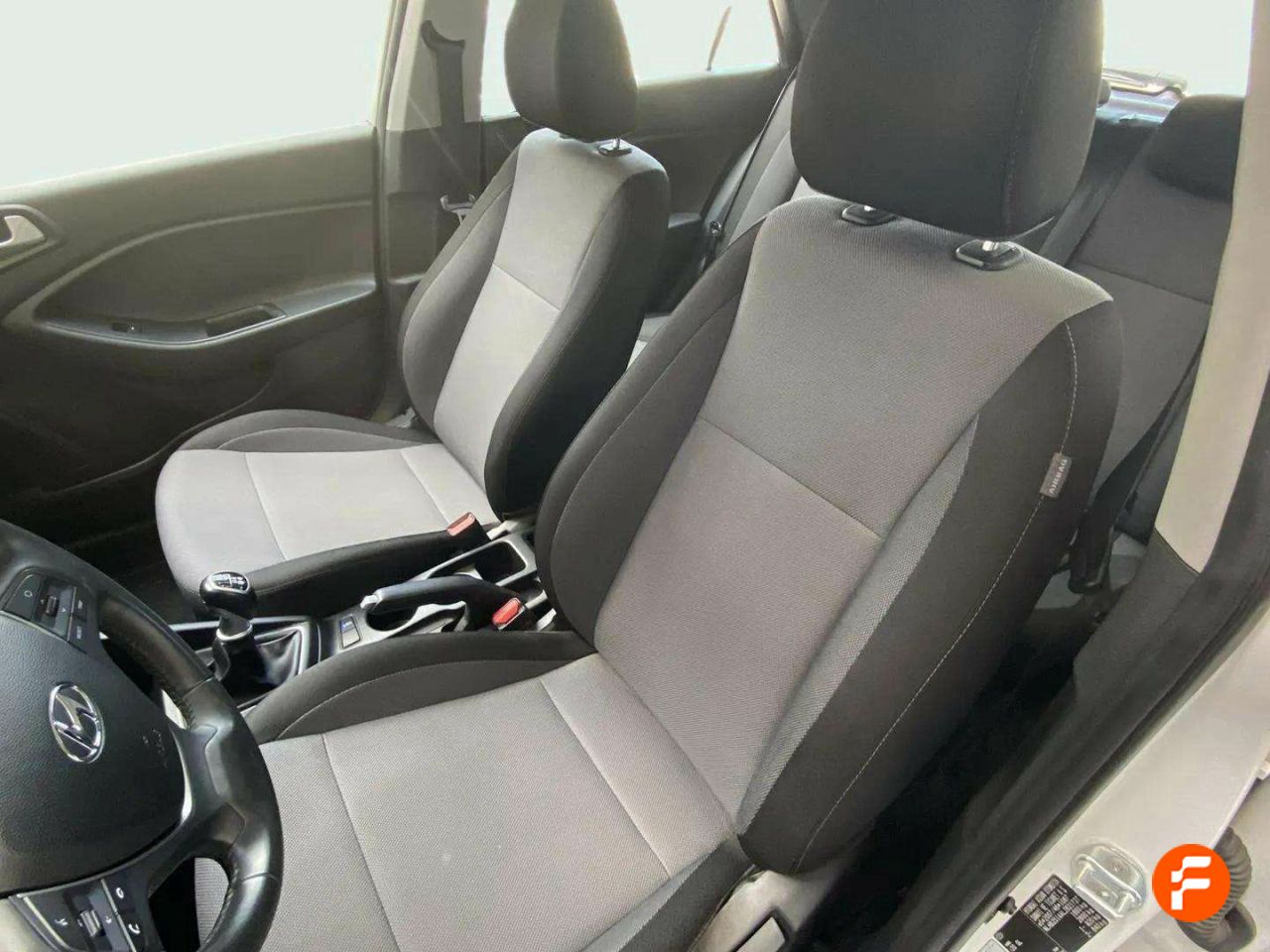 Foto Hyundai i20 11
