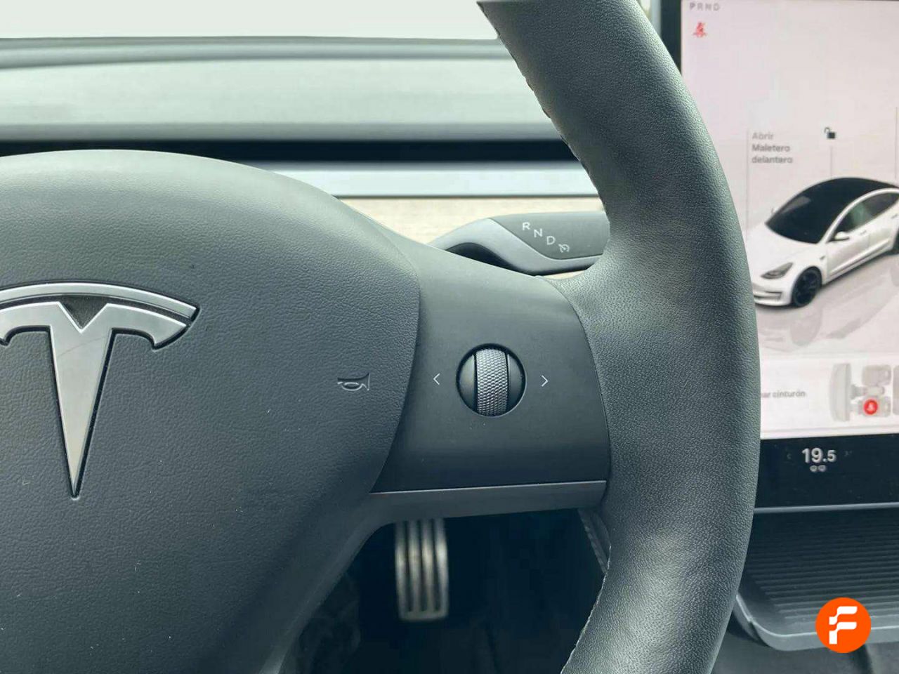 Foto Tesla Model 3 18