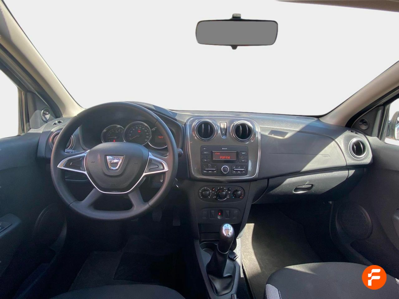 Foto Dacia Sandero 11