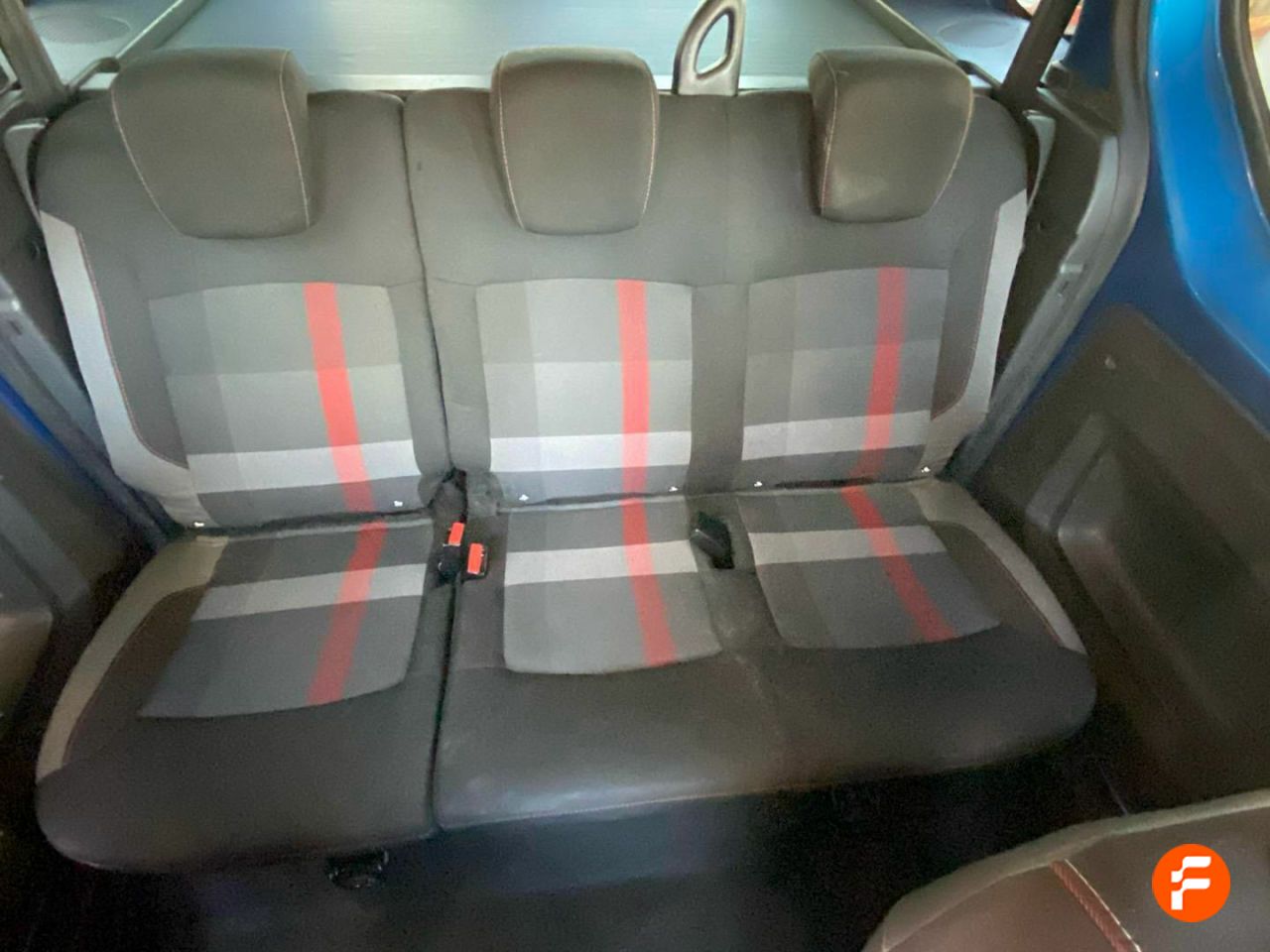 Foto Dacia Dokker 12