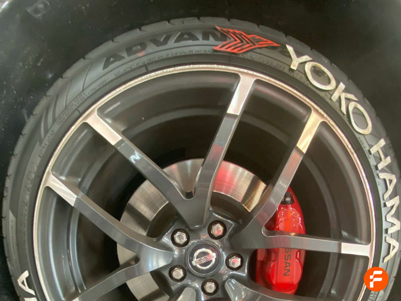 Foto Nissan 370Z 16