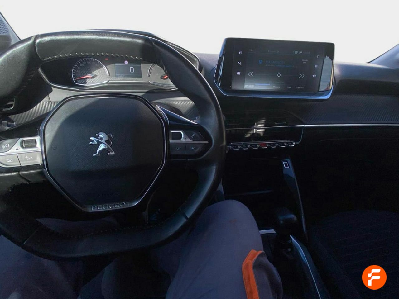 Foto Peugeot 208 12