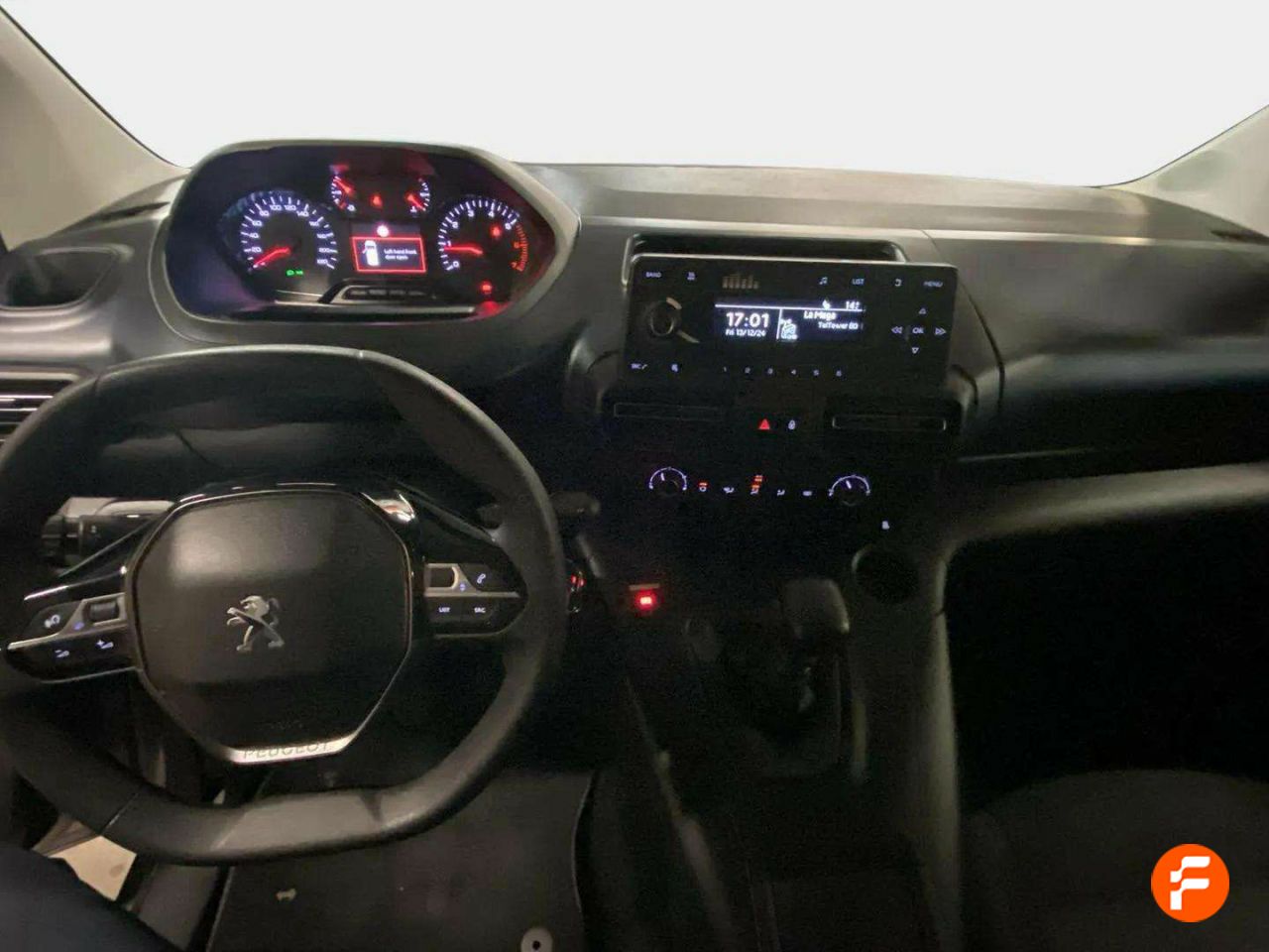 Foto Peugeot Rifter 11
