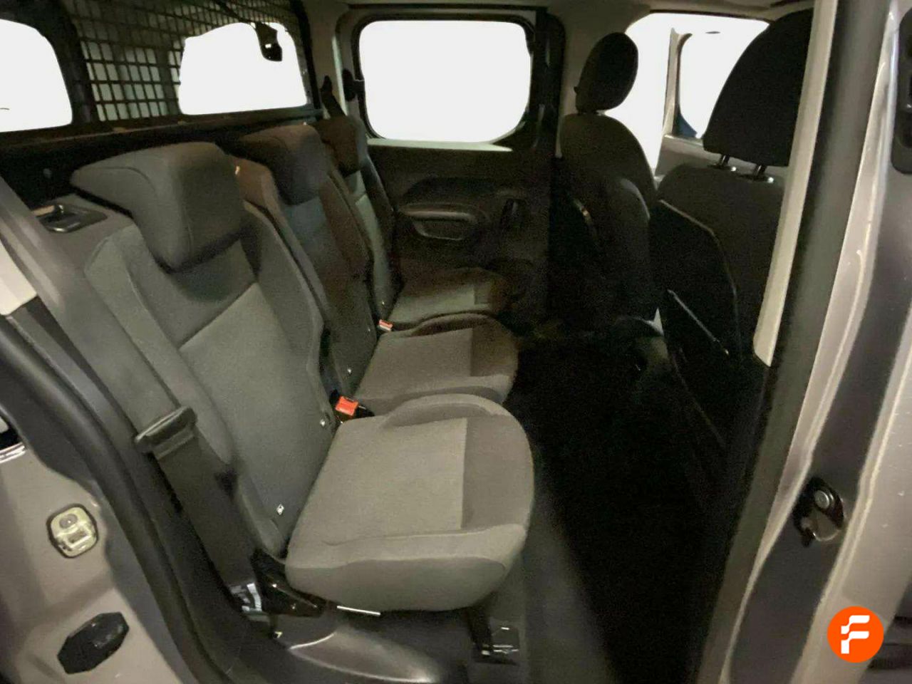 Foto Peugeot Rifter 16