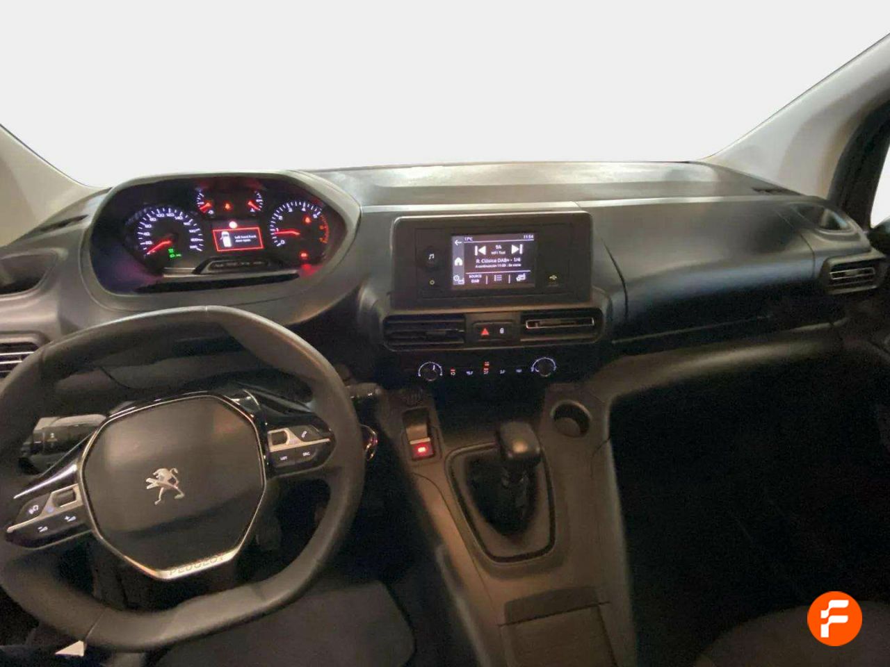 Foto Peugeot Rifter 11