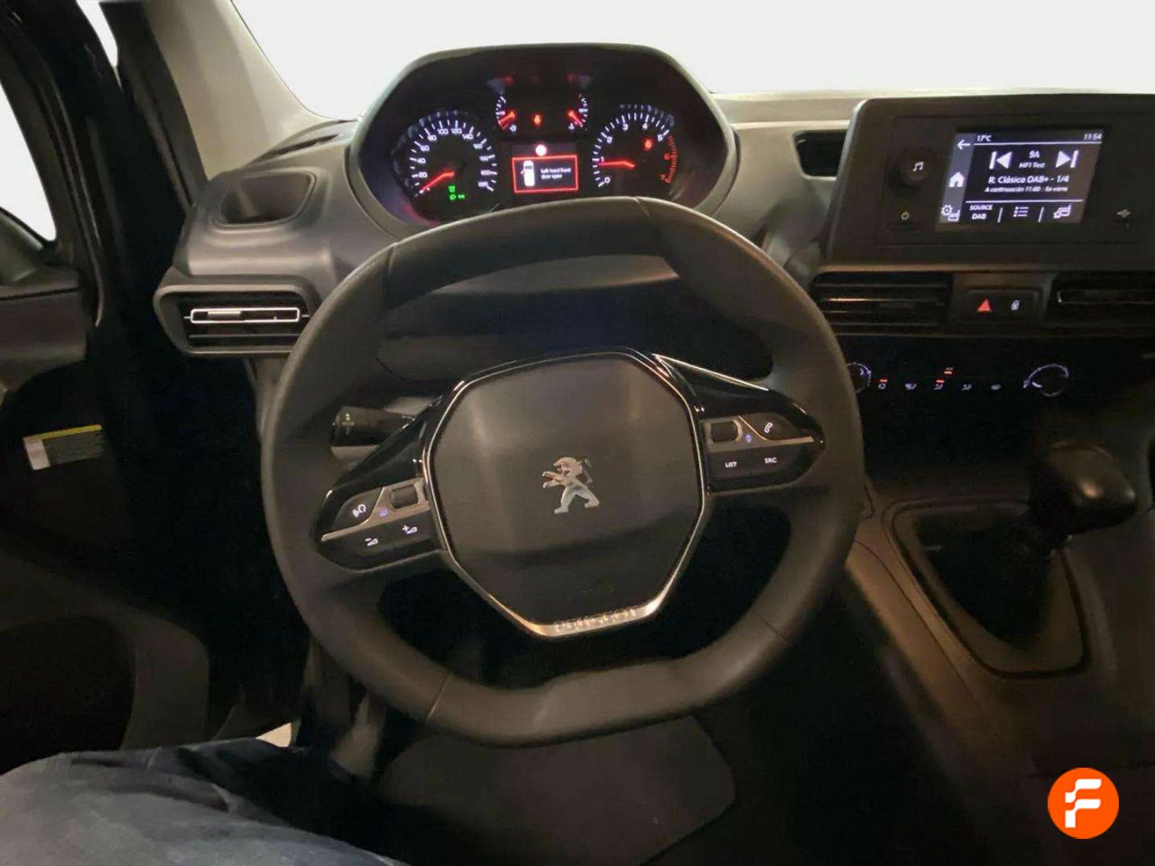Foto Peugeot Rifter 12