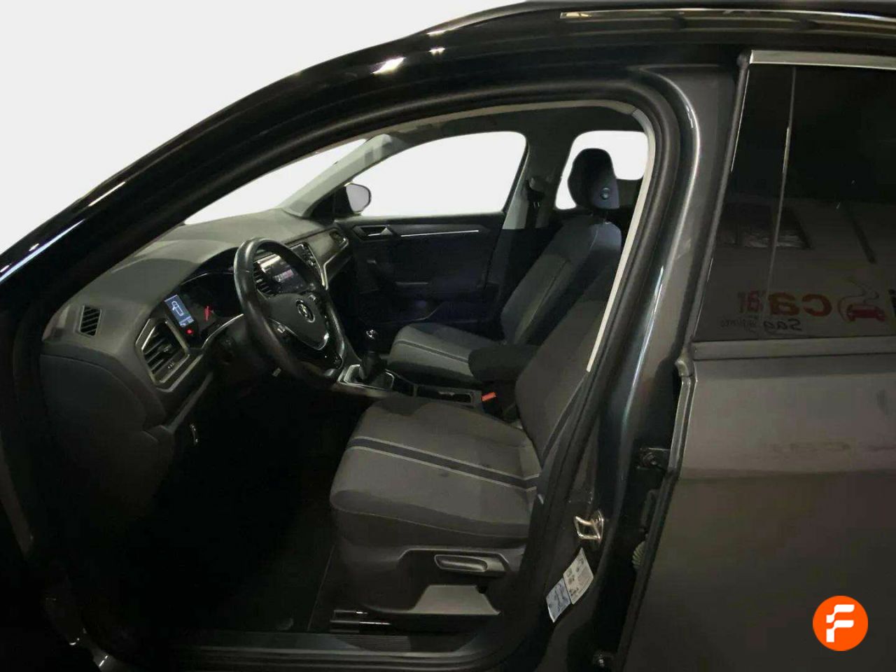 Foto Volkswagen T-Roc 14