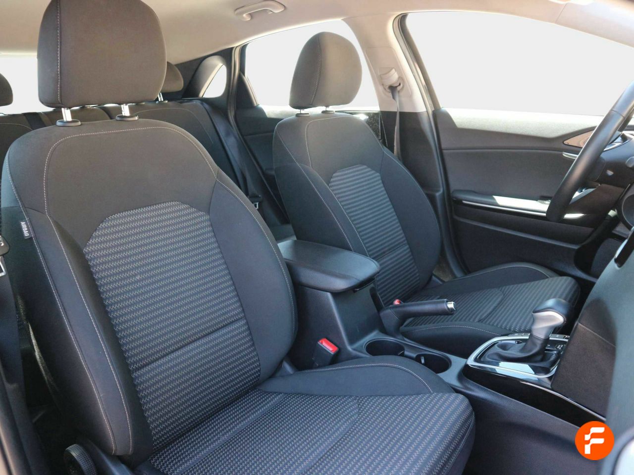 Foto Kia Ceed 18