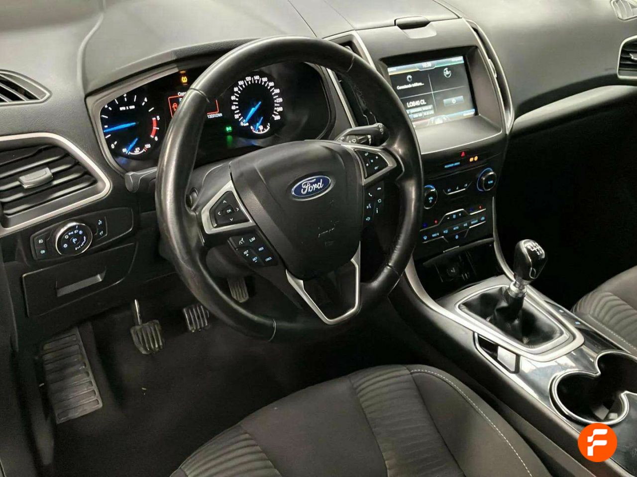 Foto Ford S-Max 9