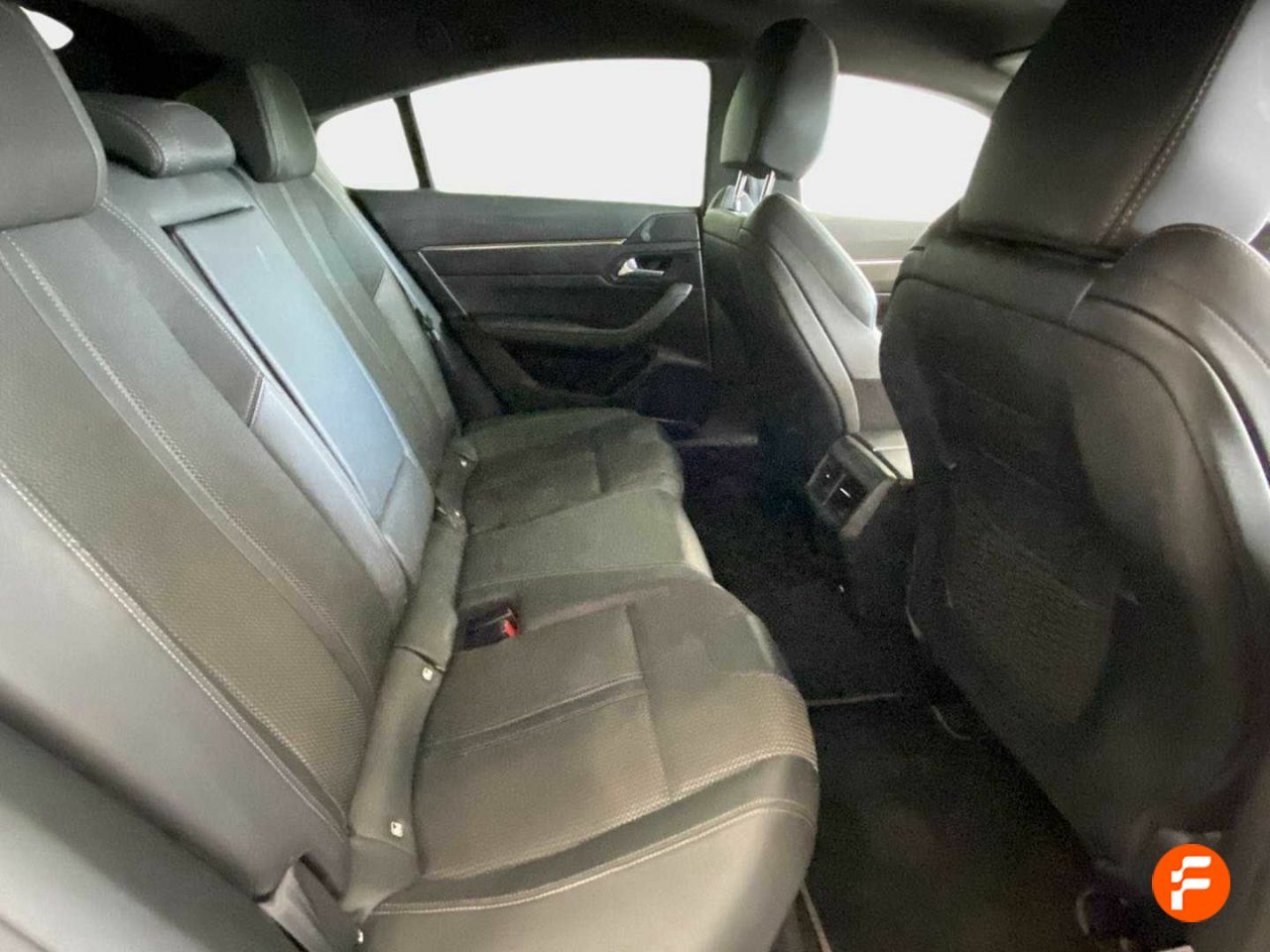 Foto Peugeot 508 14
