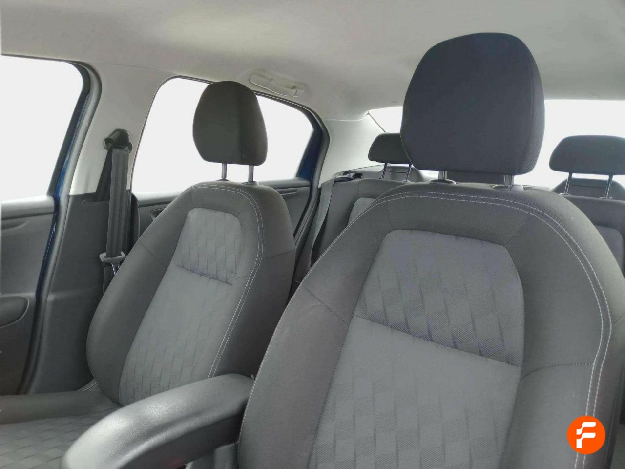 Foto Citroën C-Elysèe 8