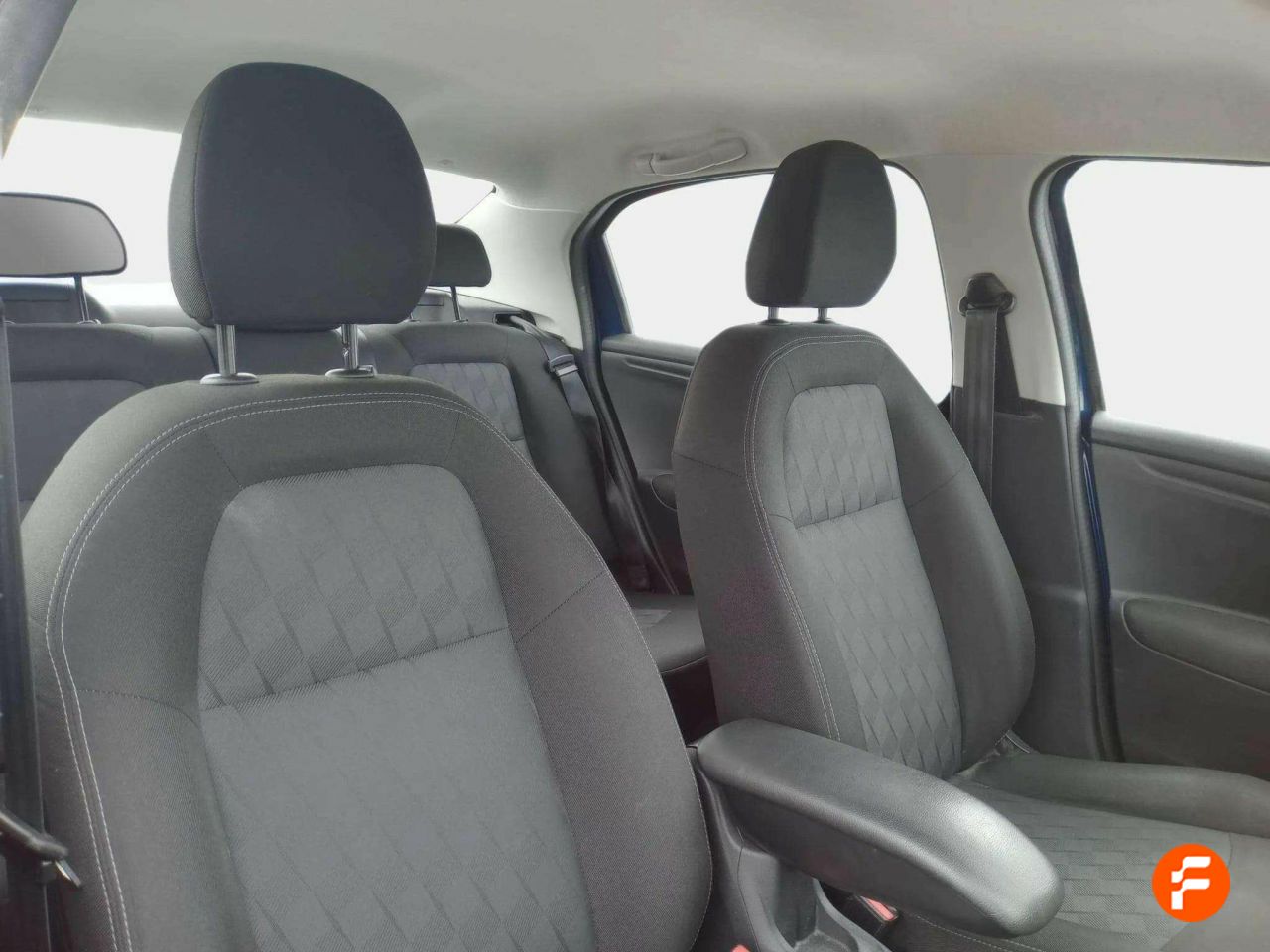 Foto Citroën C-Elysèe 12