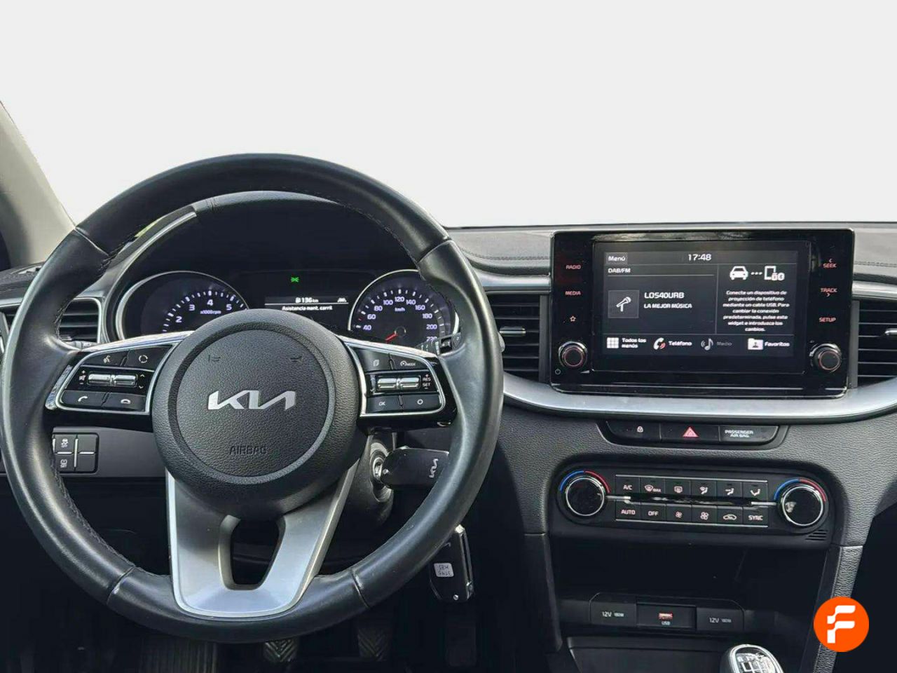 Foto Kia XCeed 8