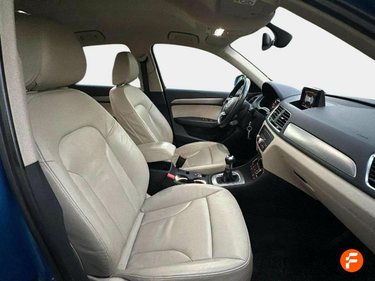 Foto Audi Q3 12