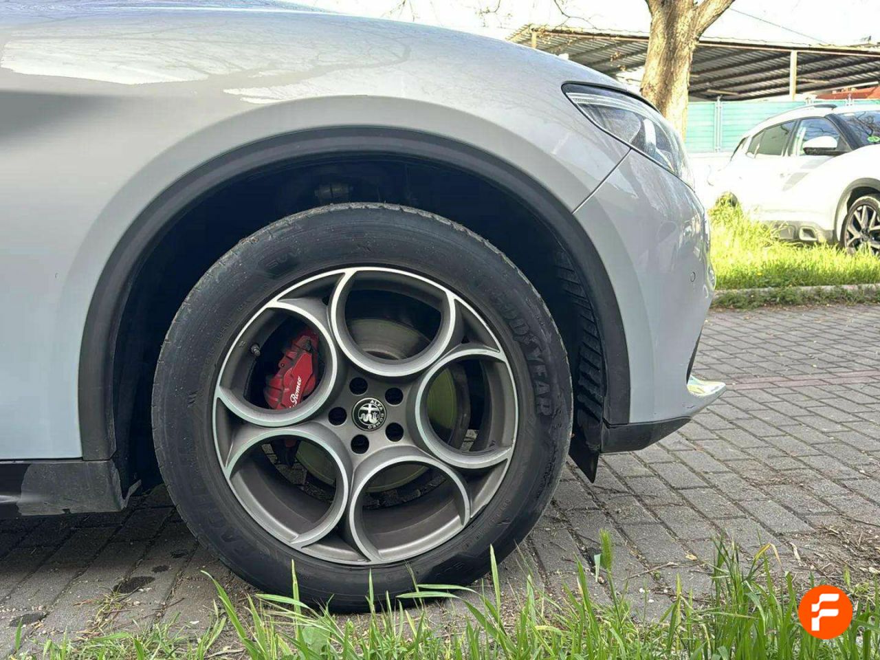 Foto Alfa Romeo Stelvio 8