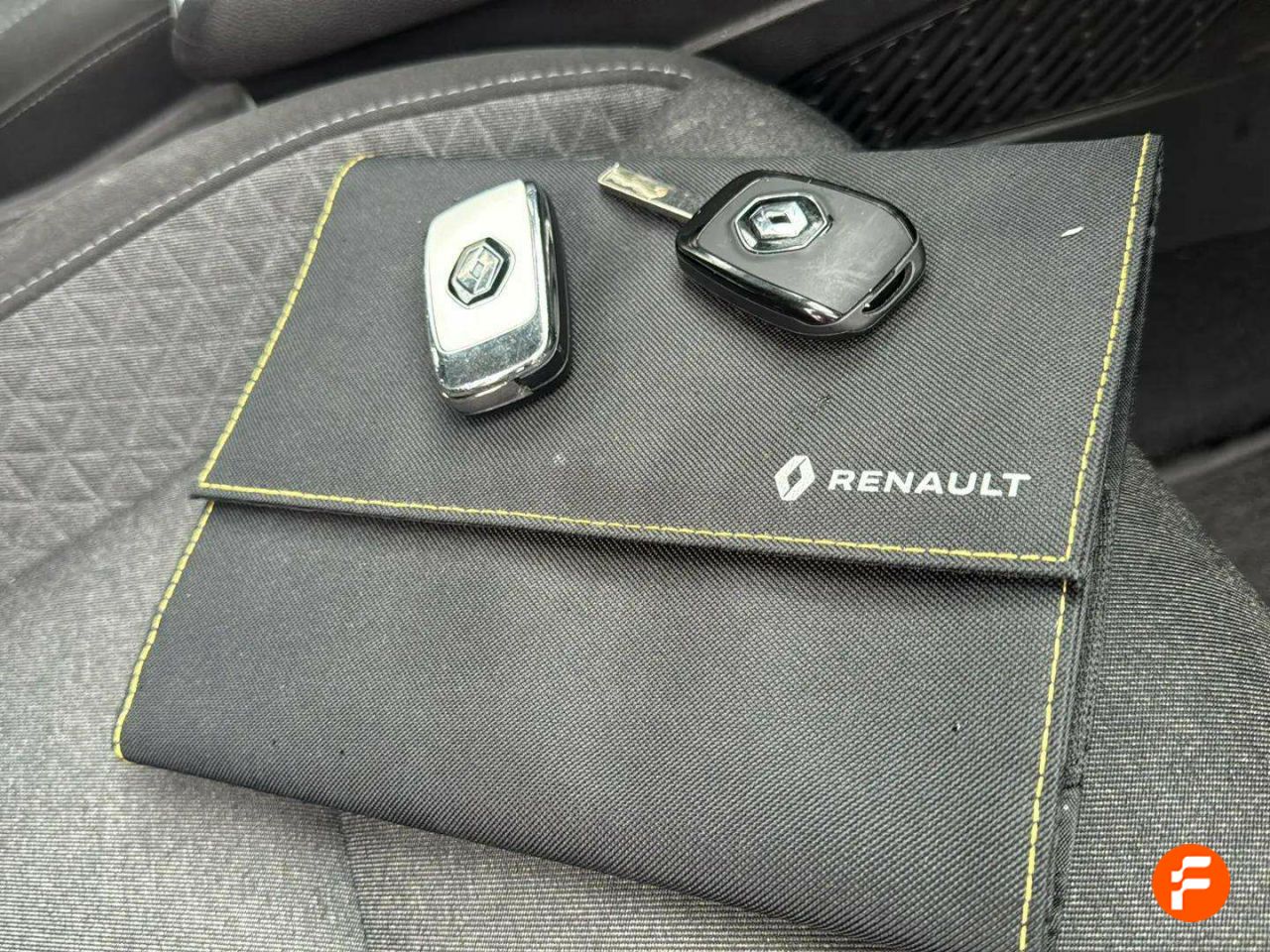Foto Renault Clio 16