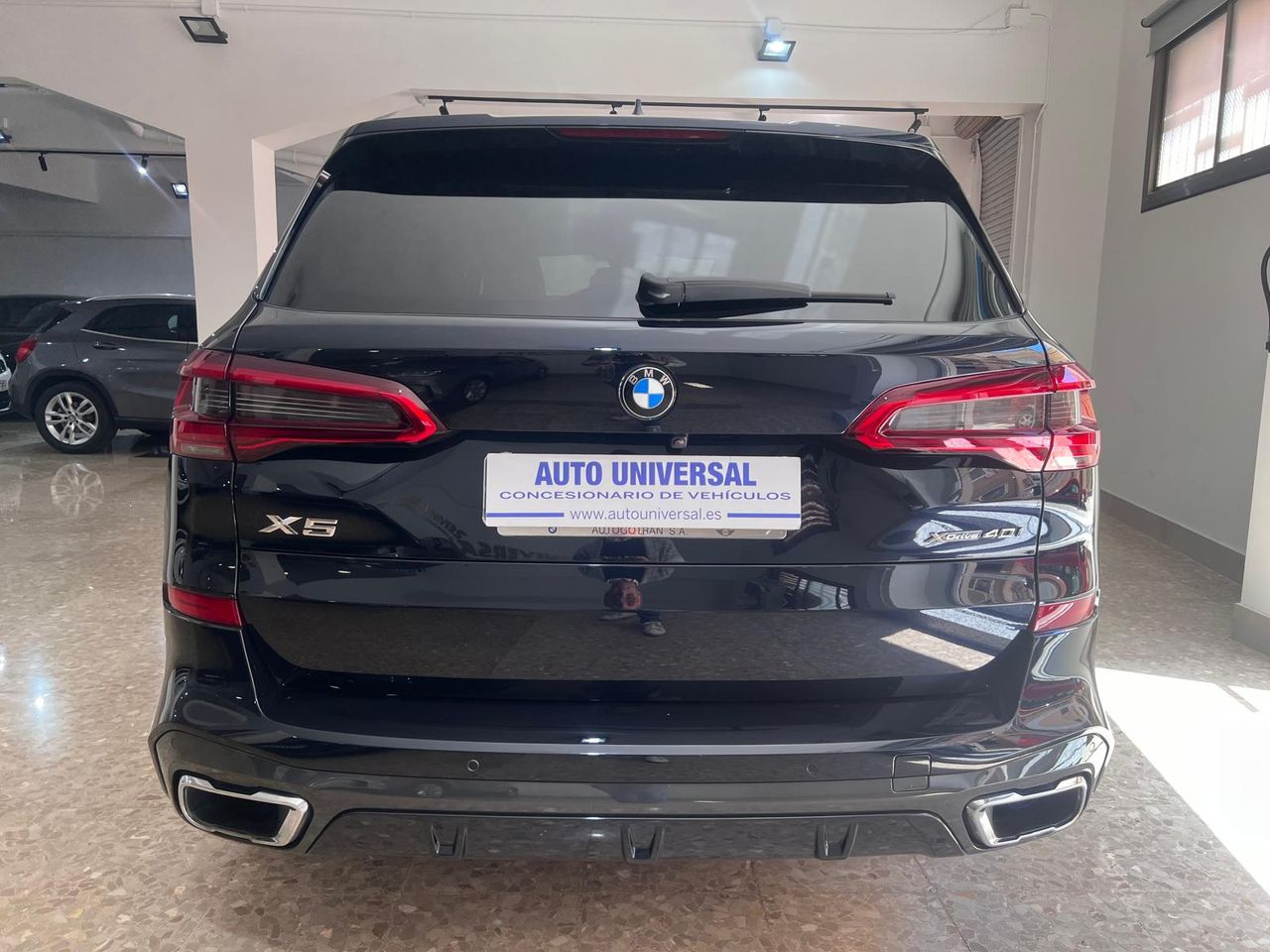 Foto BMW X5 8