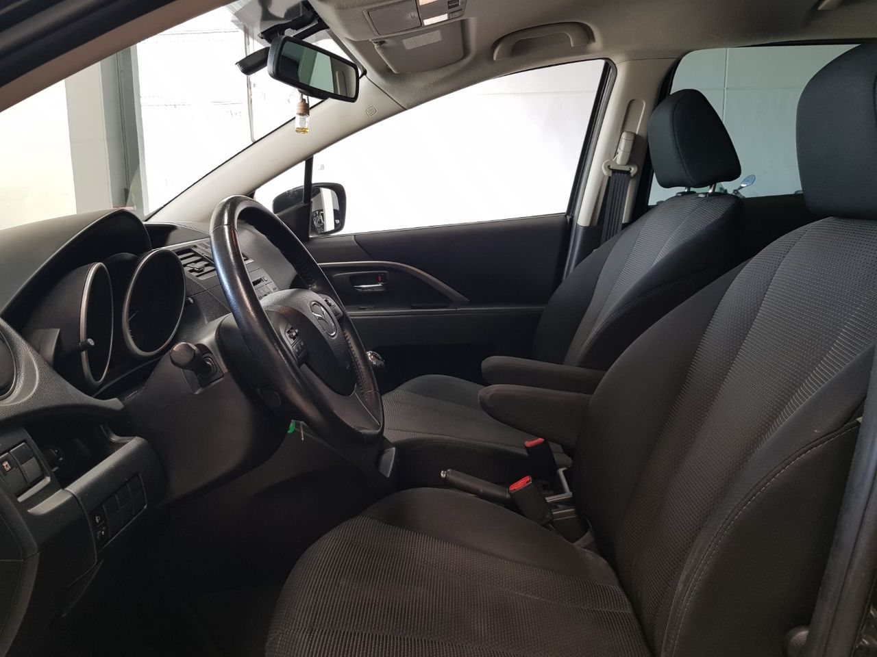 Foto Mazda Mazda5 11