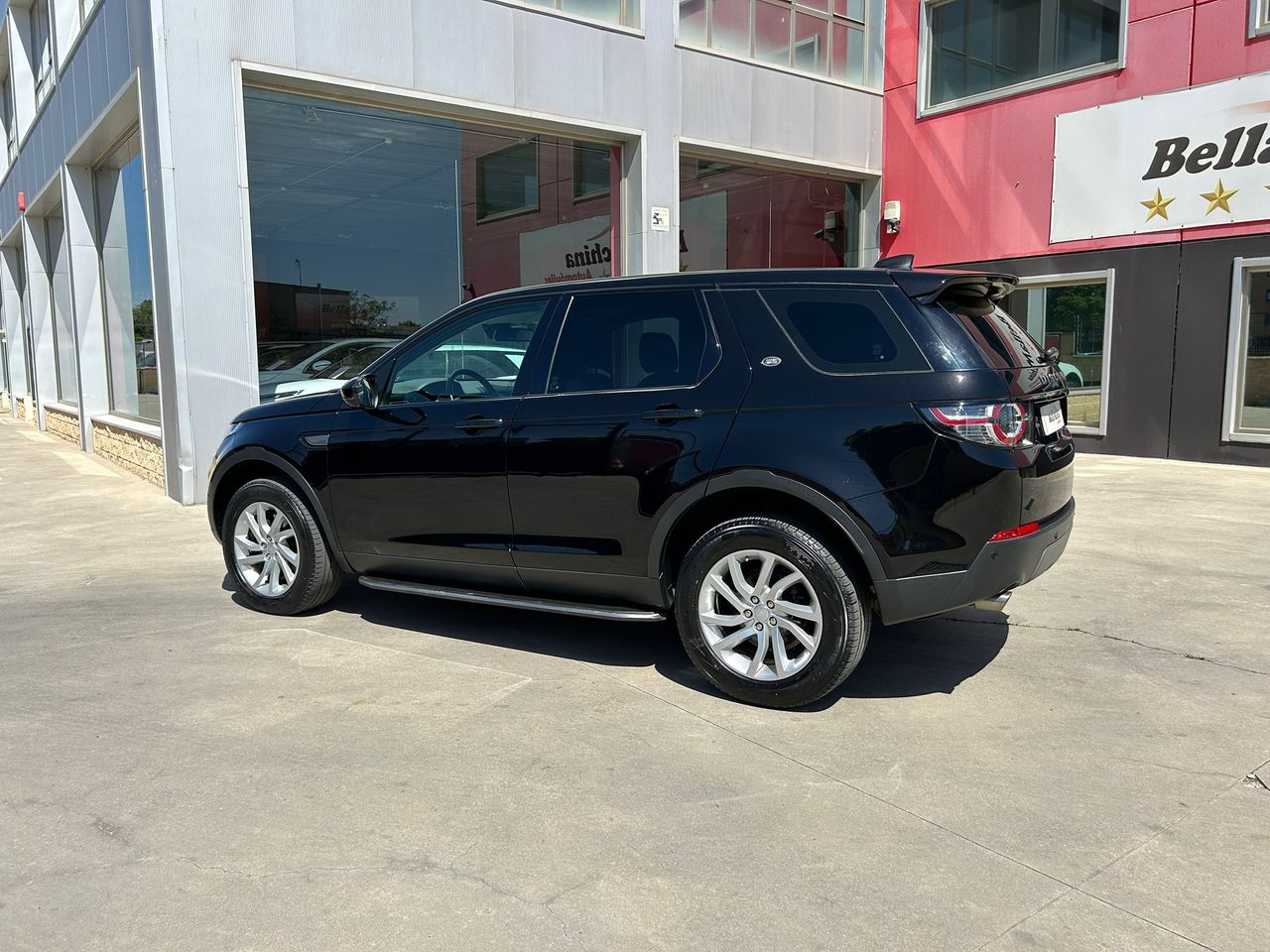 Foto Land-Rover Discovery Sport 4