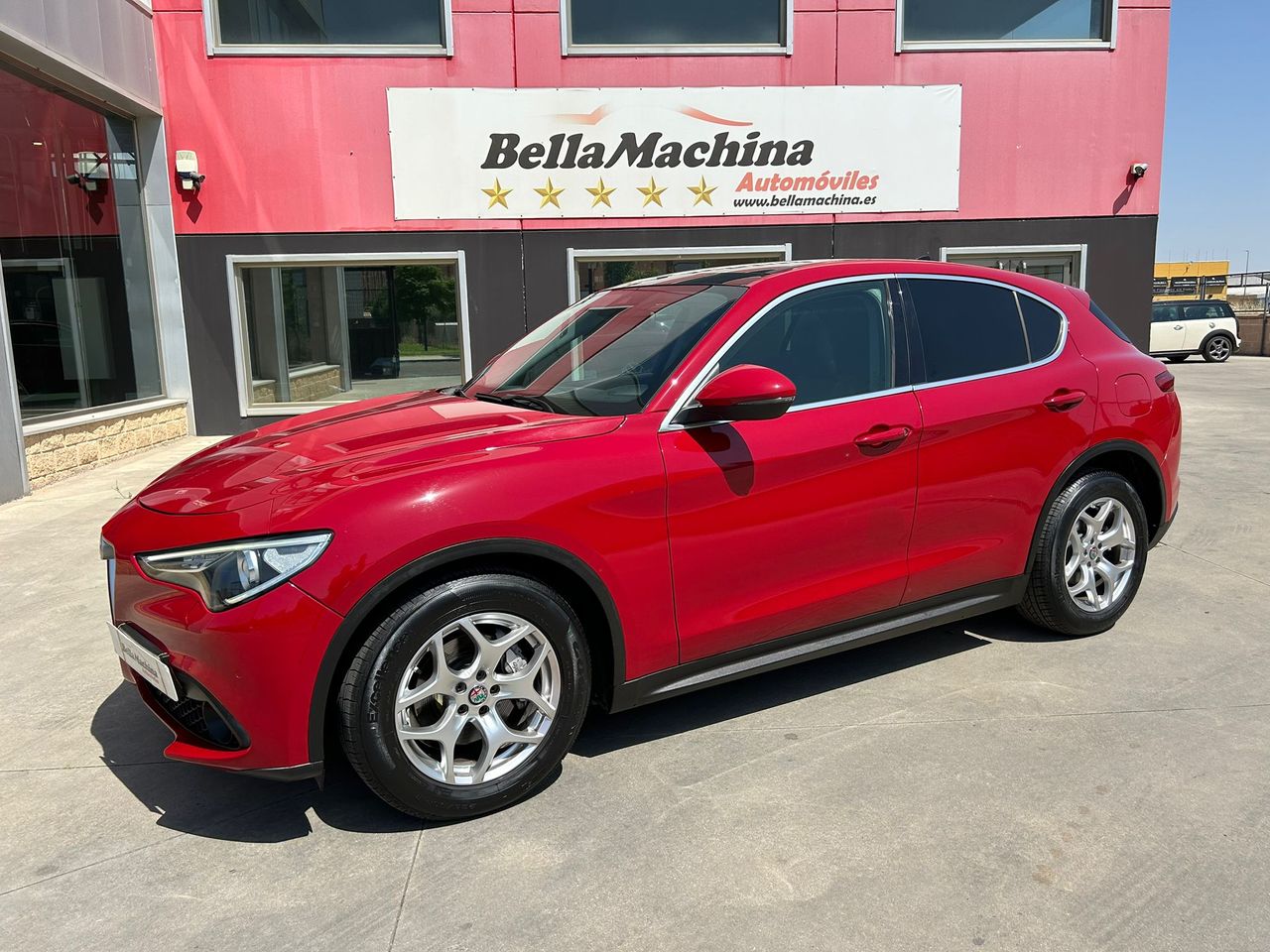 Foto Alfa Romeo Stelvio 2