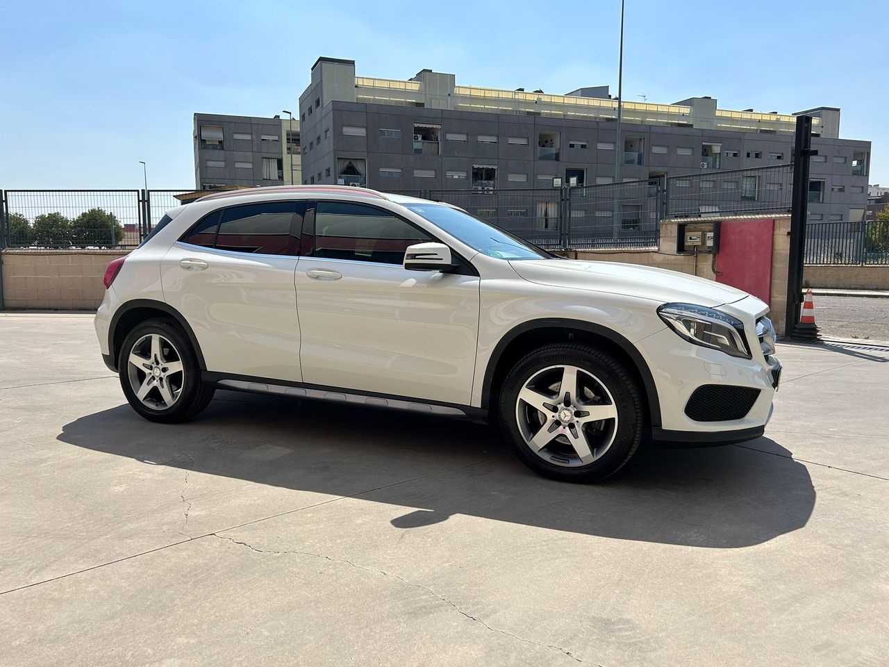 Foto Mercedes-Benz Clase GLA 5