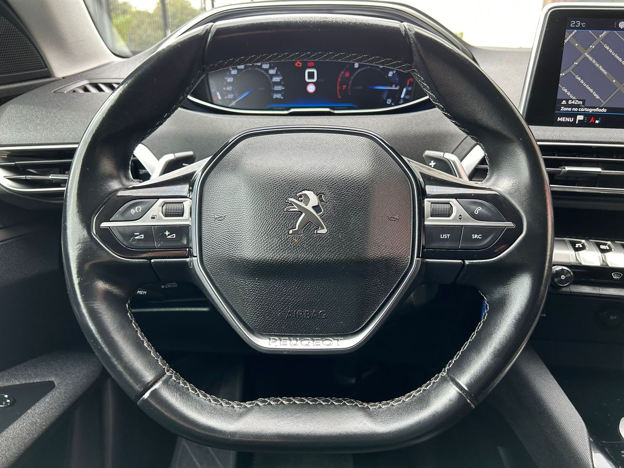 Foto Peugeot 3008 12