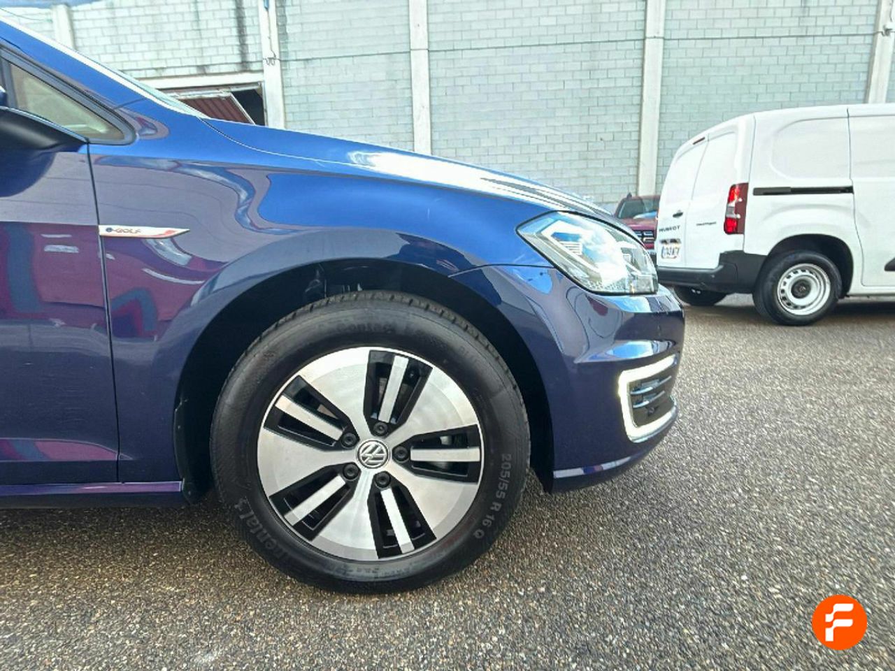 Foto Volkswagen Golf 9