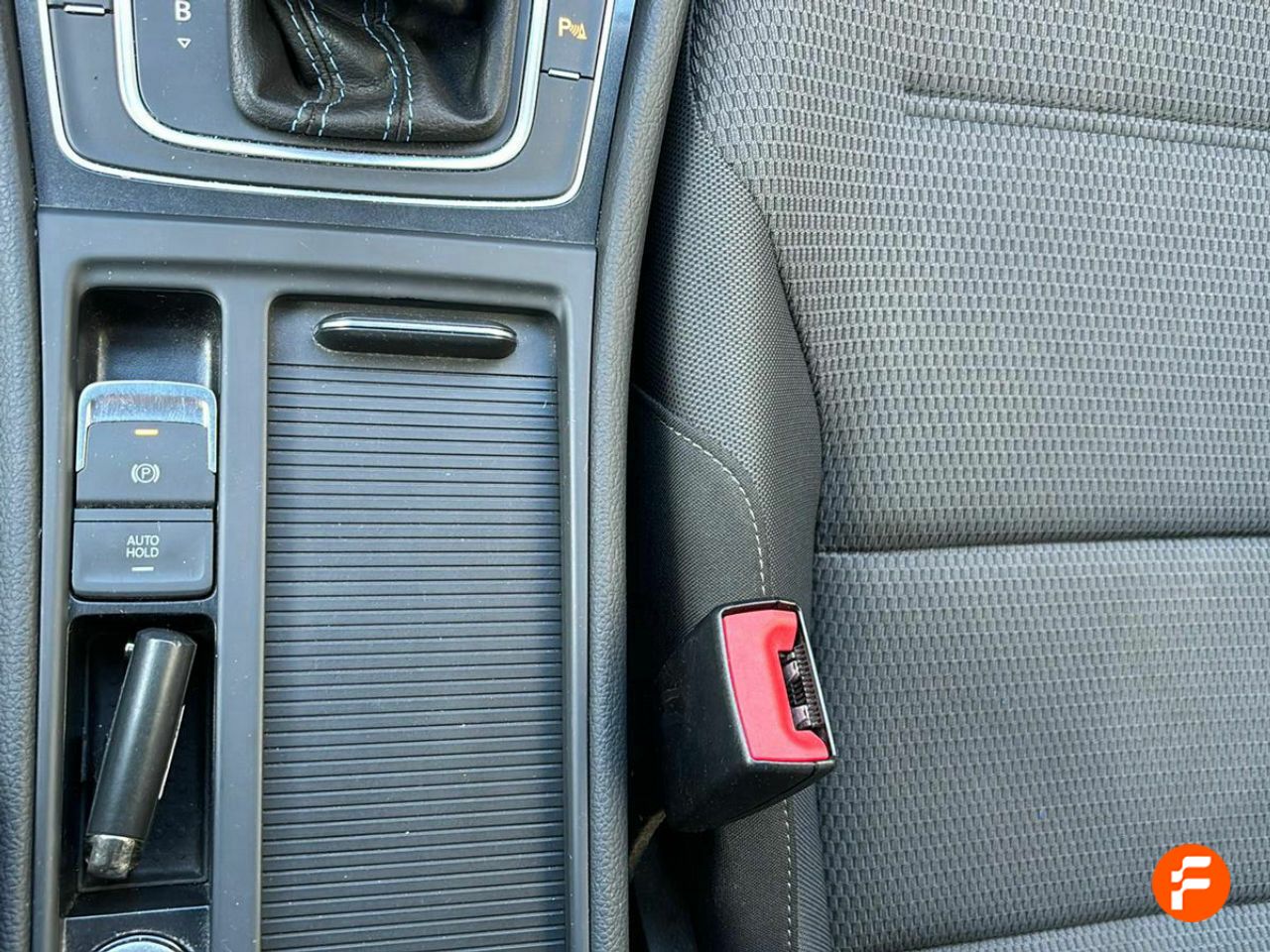Foto Volkswagen Golf 22