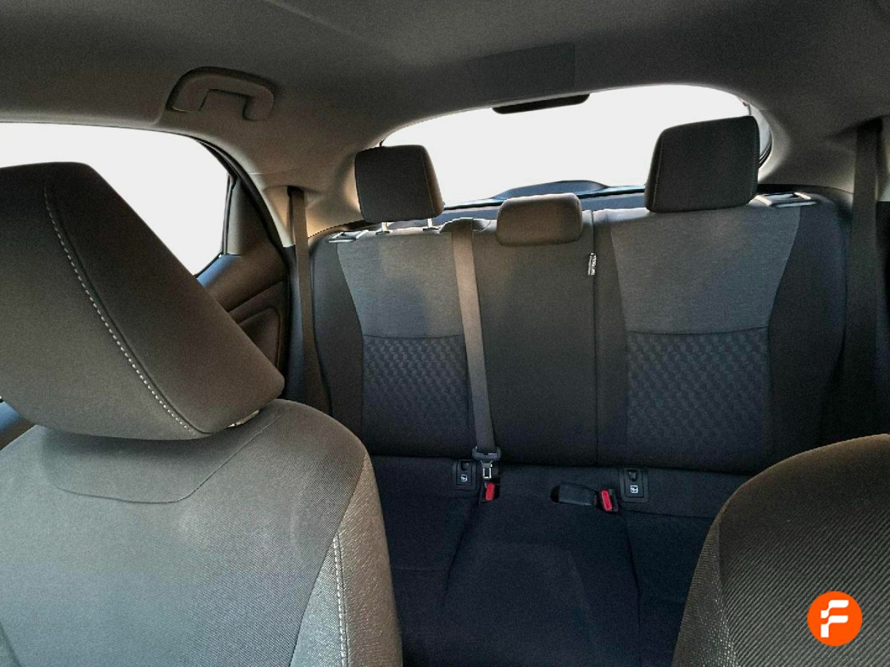 Foto Toyota Yaris 11