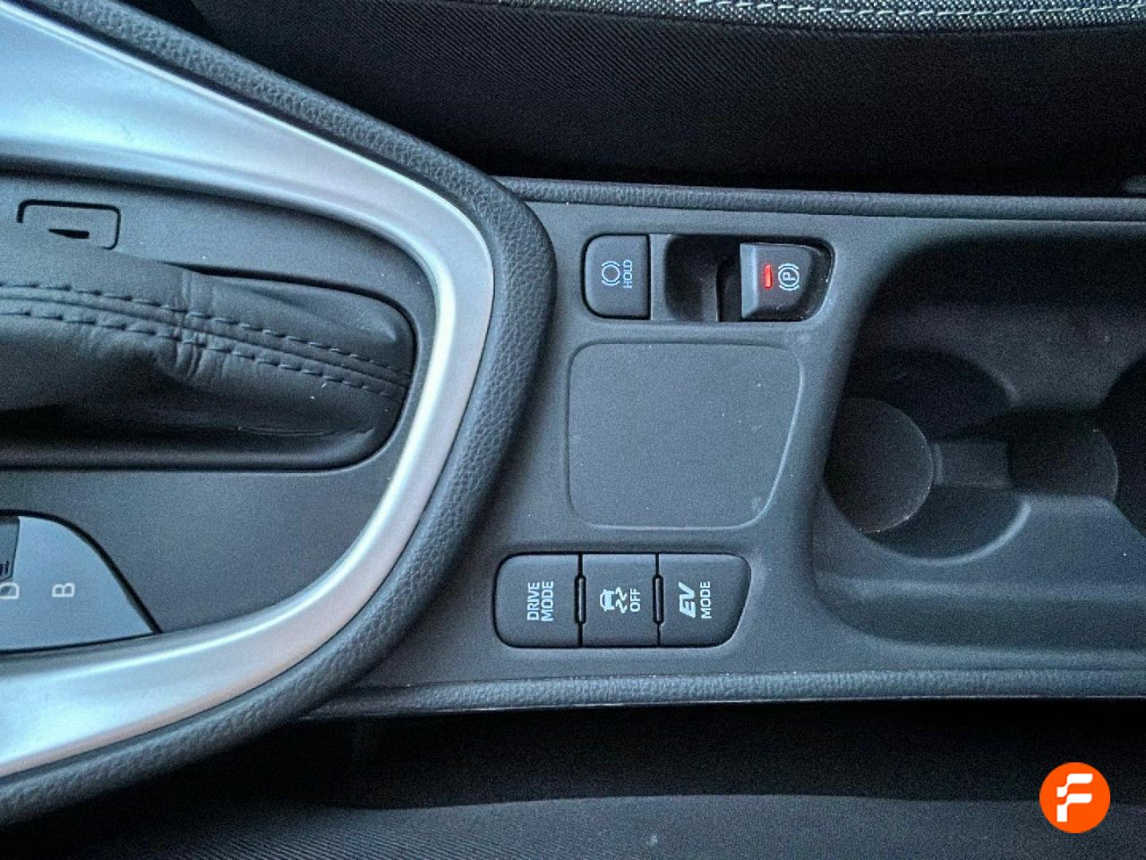 Foto Toyota Yaris 14