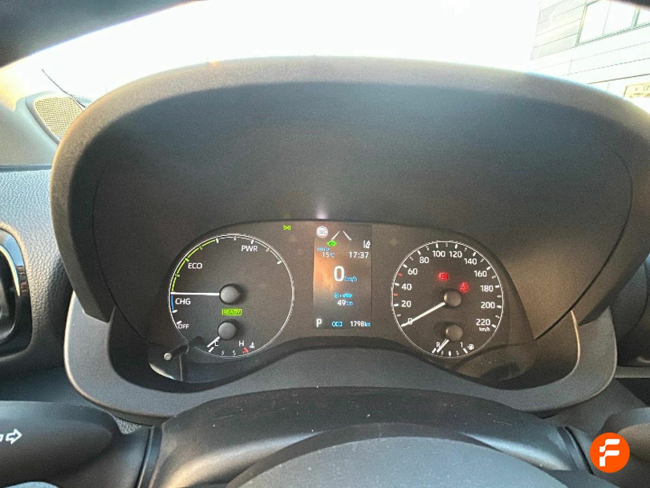Foto Toyota Yaris 16