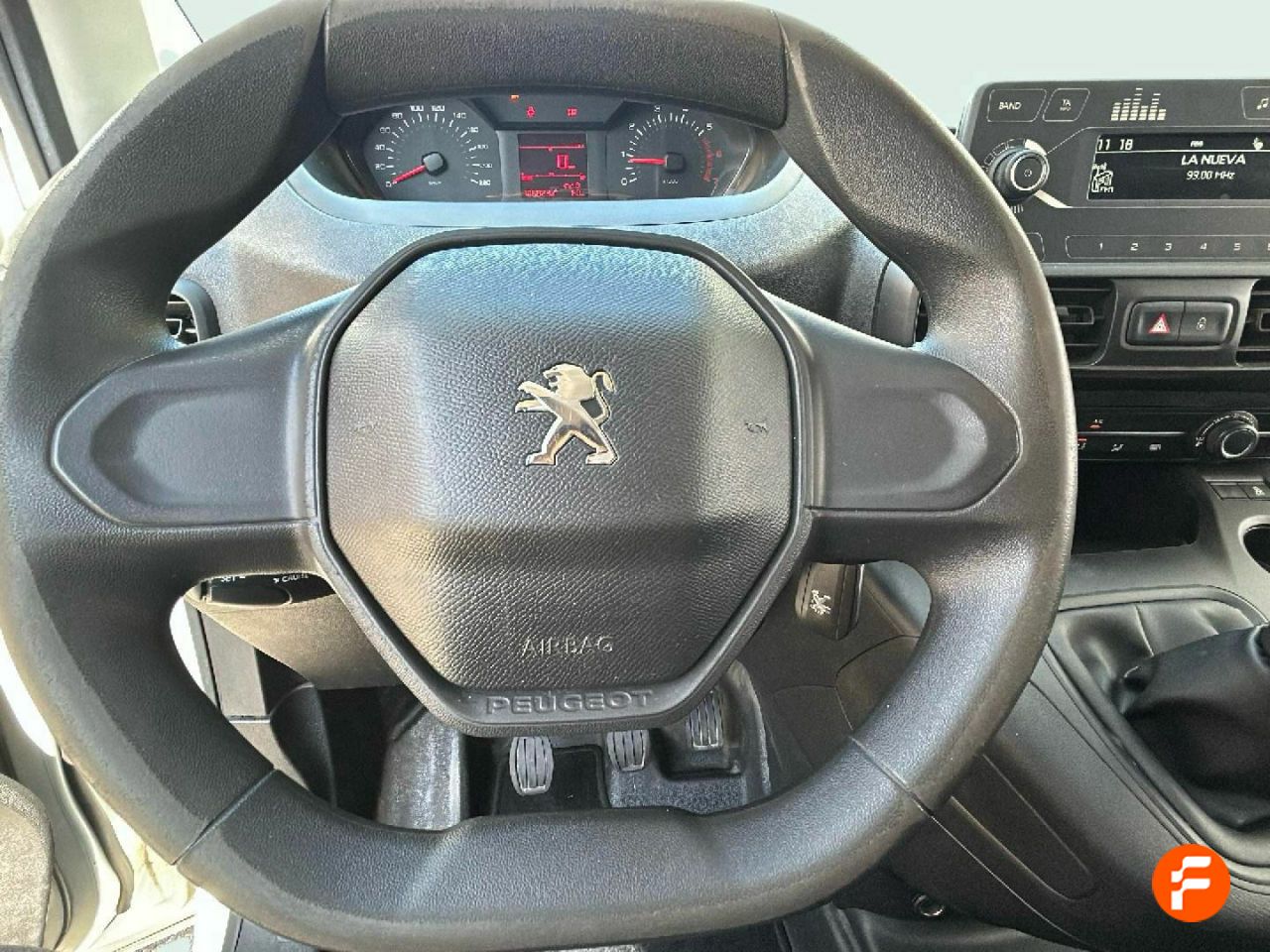 Foto Peugeot Partner 11