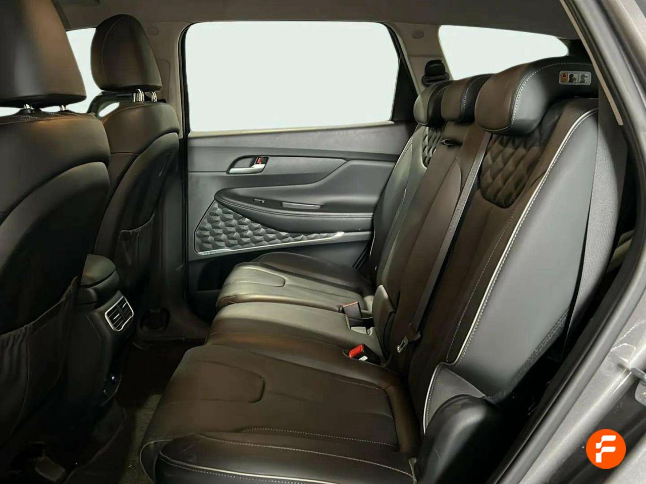 Foto Hyundai Santa Fe 11