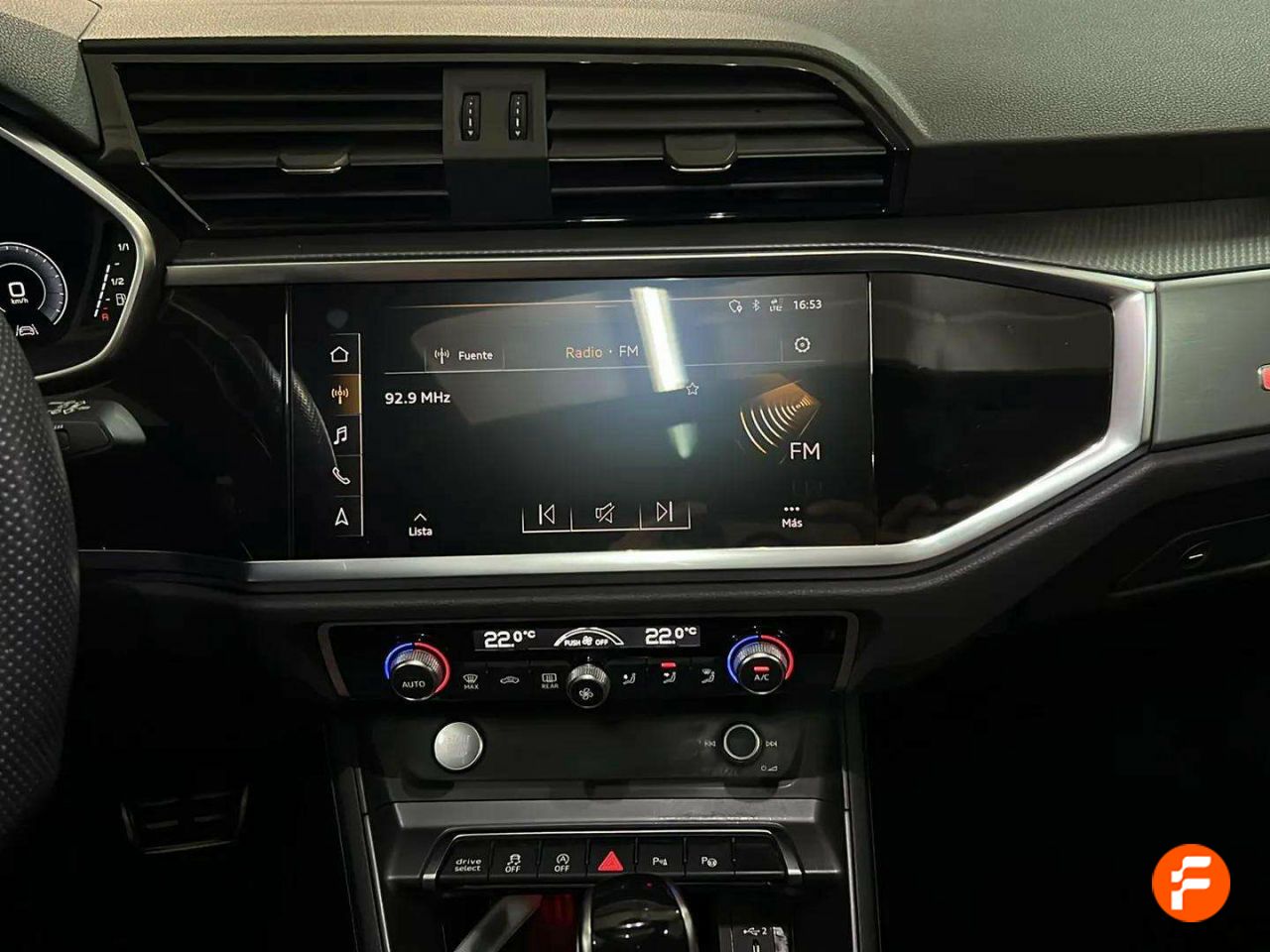 Foto Audi Q3 16