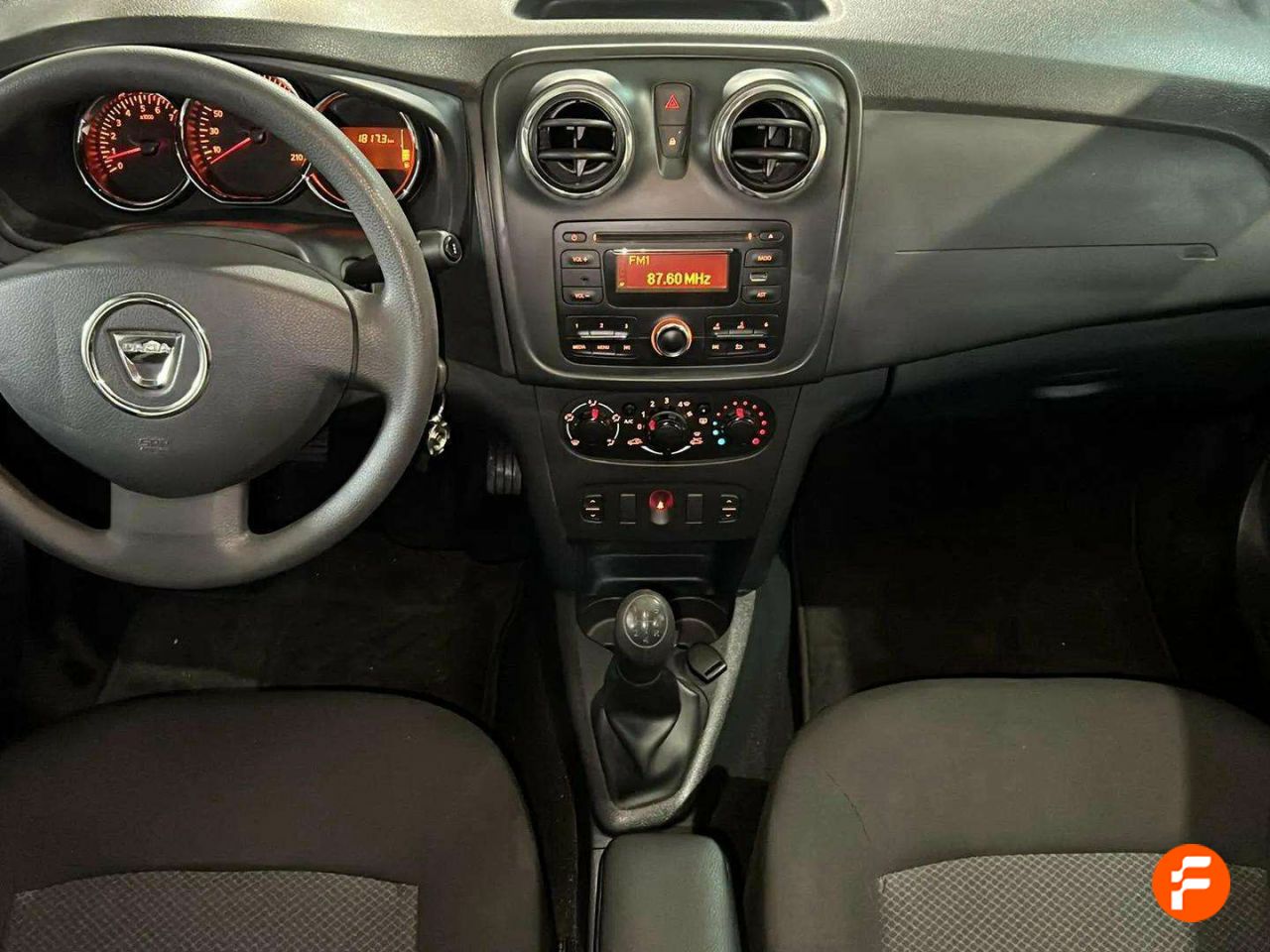 Foto Dacia Sandero 13