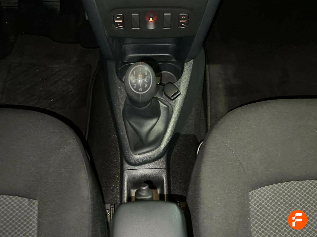 Foto Dacia Sandero 15