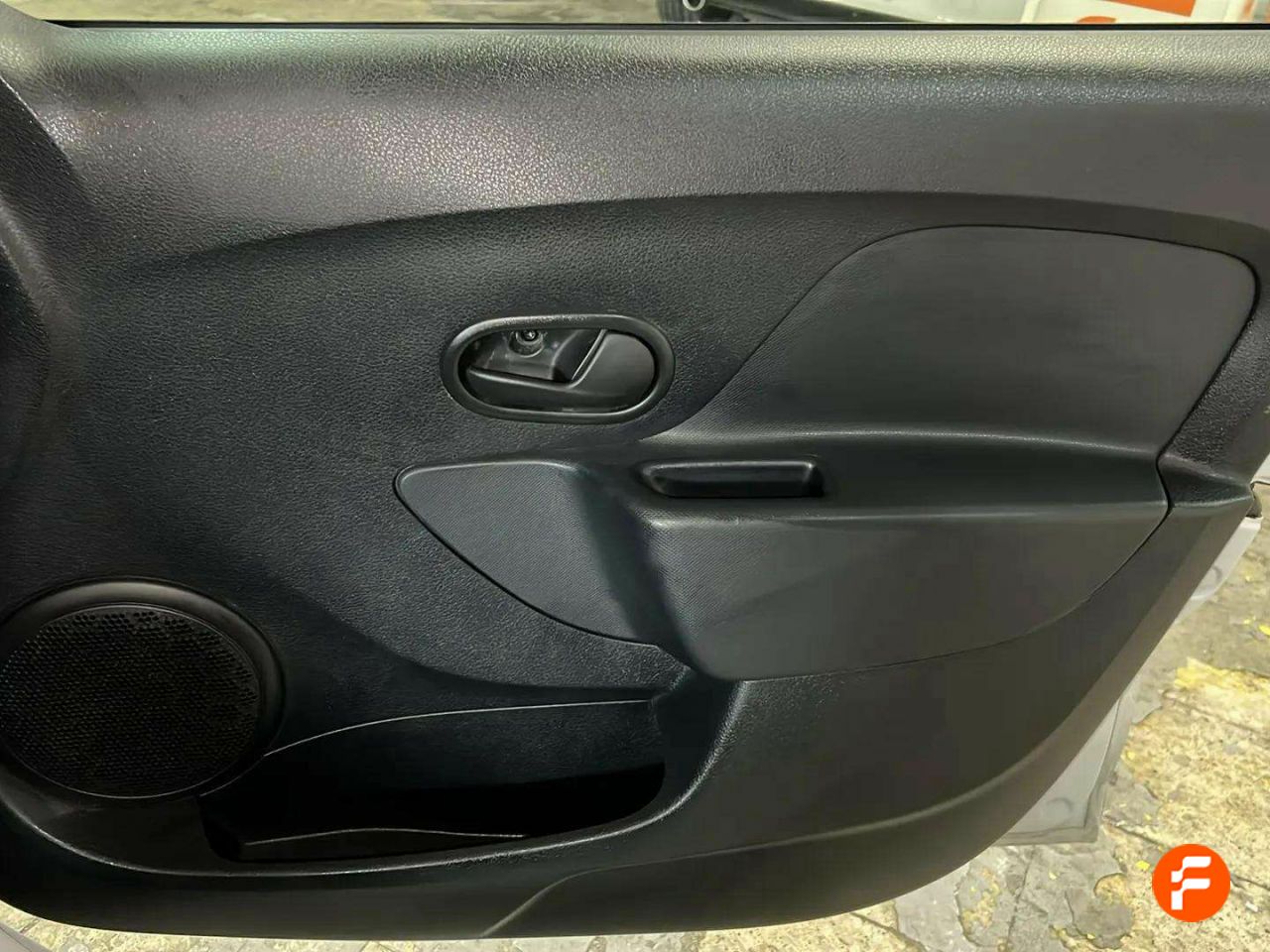 Foto Dacia Sandero 19
