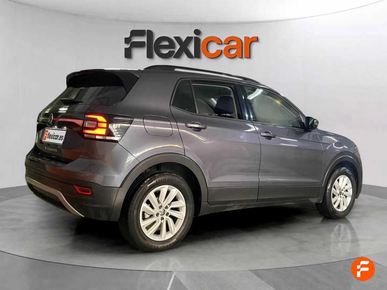 Foto Volkswagen T-Cross 8