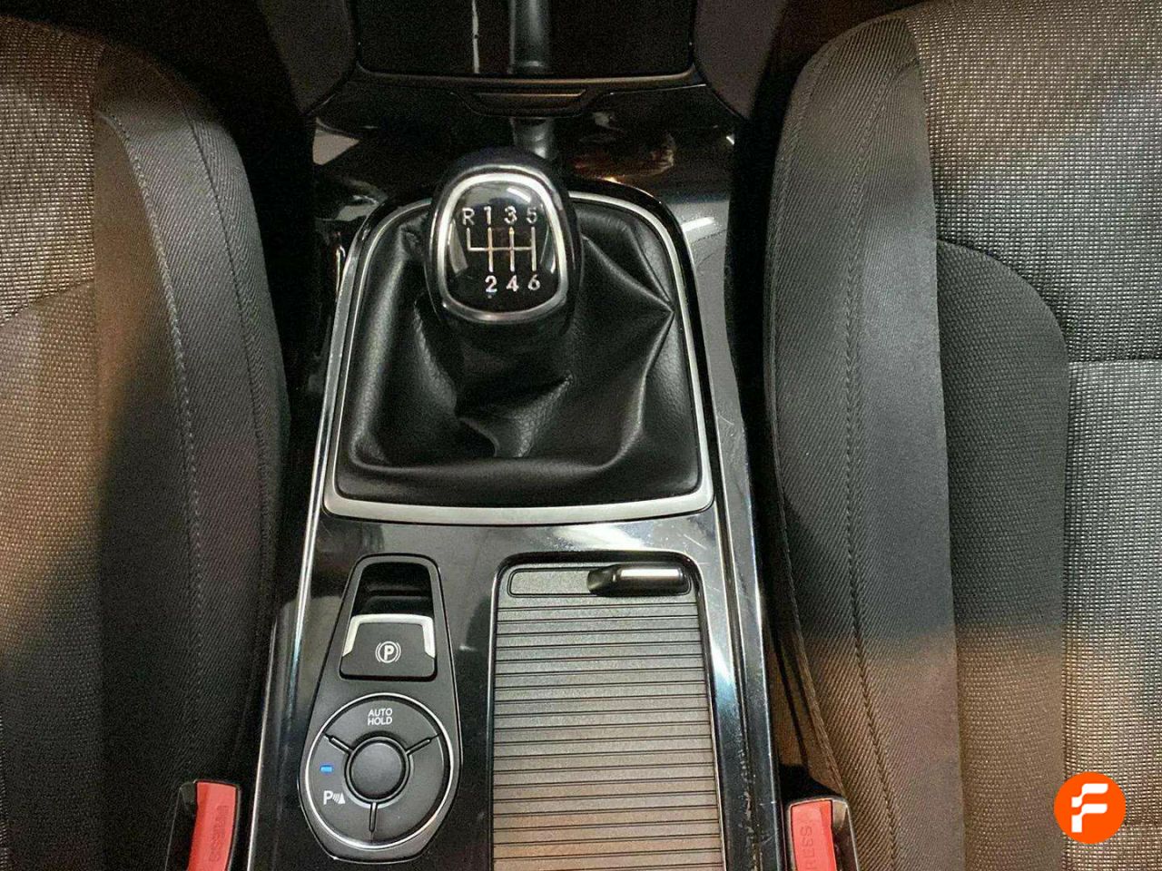 Foto Hyundai i40 18