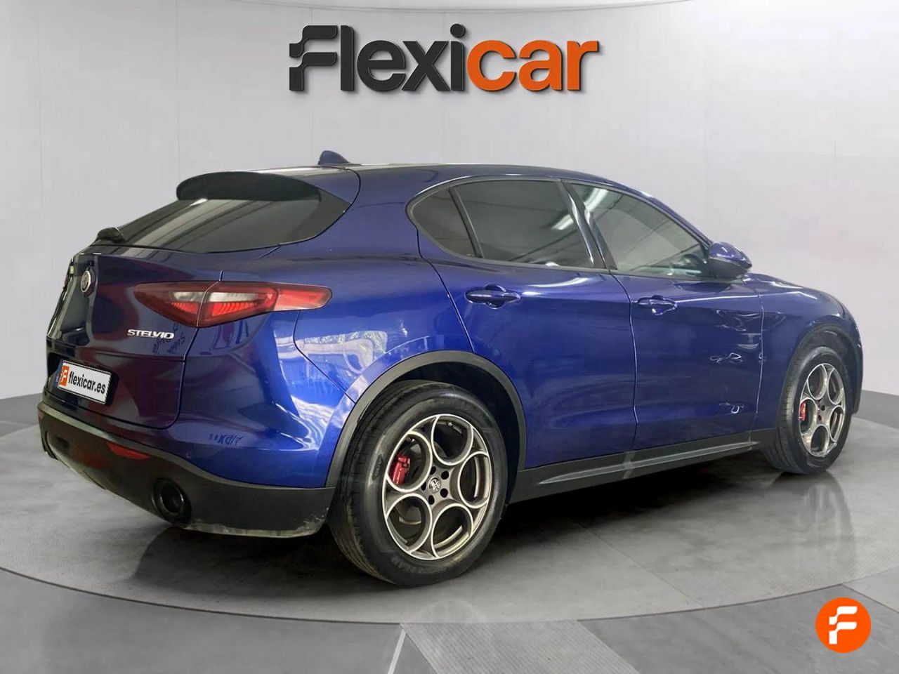 Foto Alfa Romeo Stelvio 8