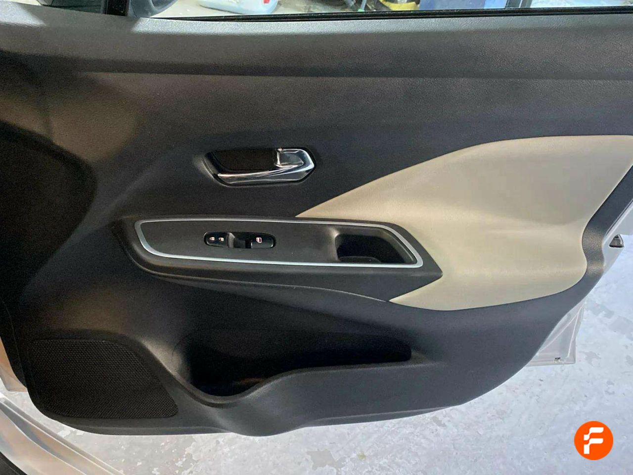 Foto Nissan Micra 23