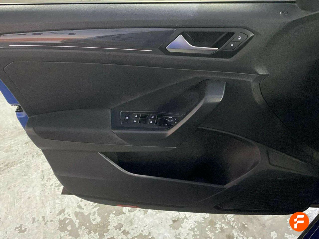 Foto Volkswagen T-Roc 22