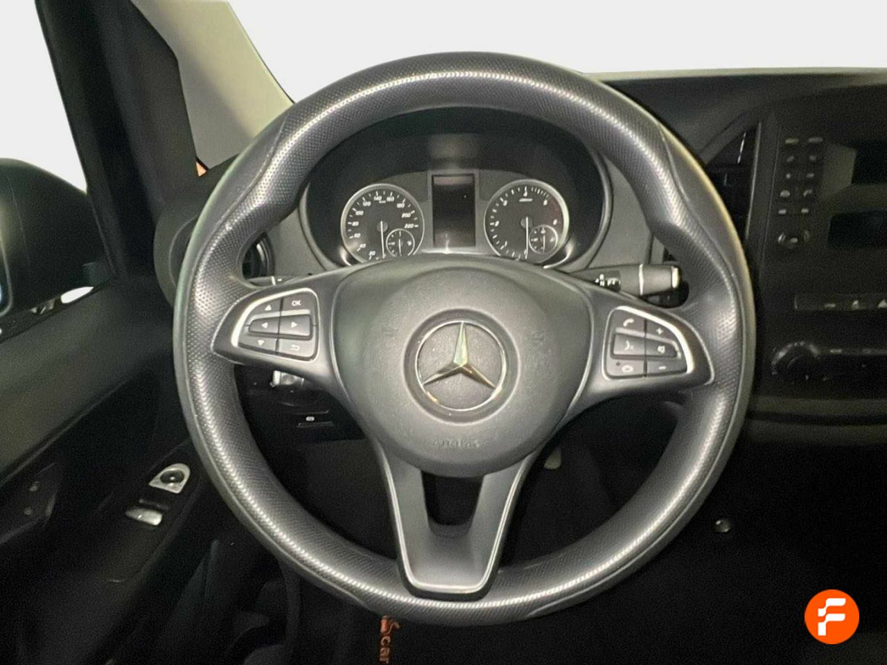 Foto Mercedes-Benz Vito 28