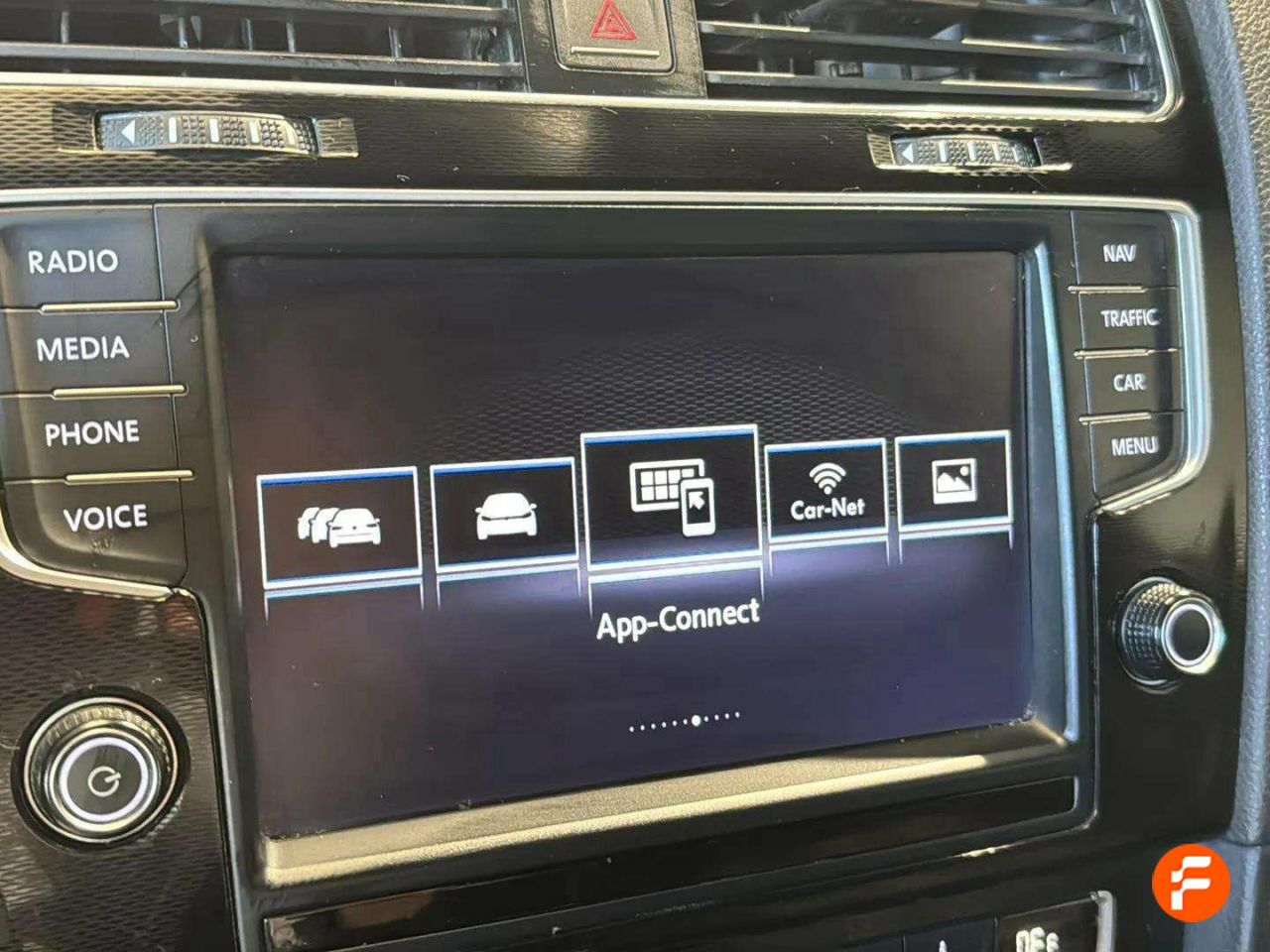 Foto Volkswagen Golf 36