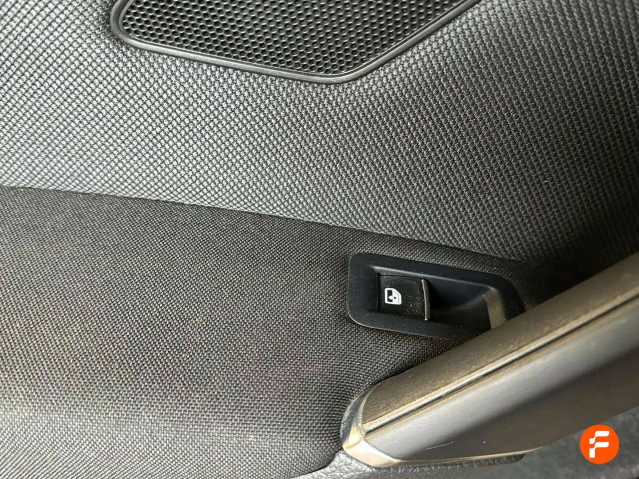 Foto Volkswagen Golf 30