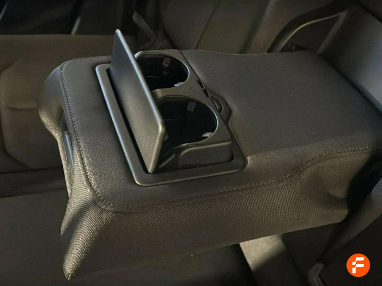 Foto Audi Q3 24