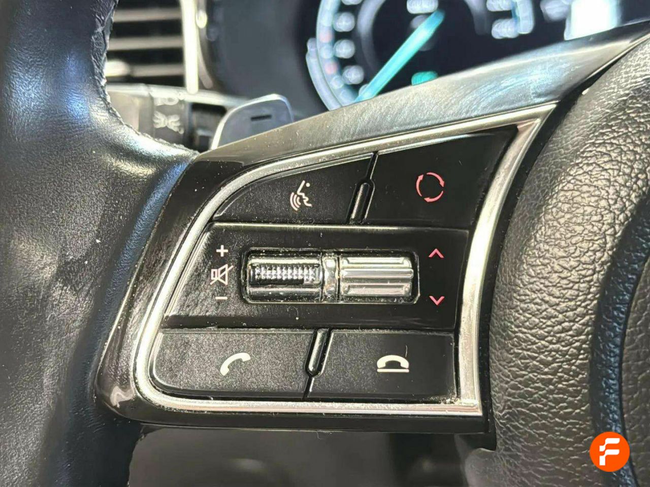 Foto Kia XCeed 22