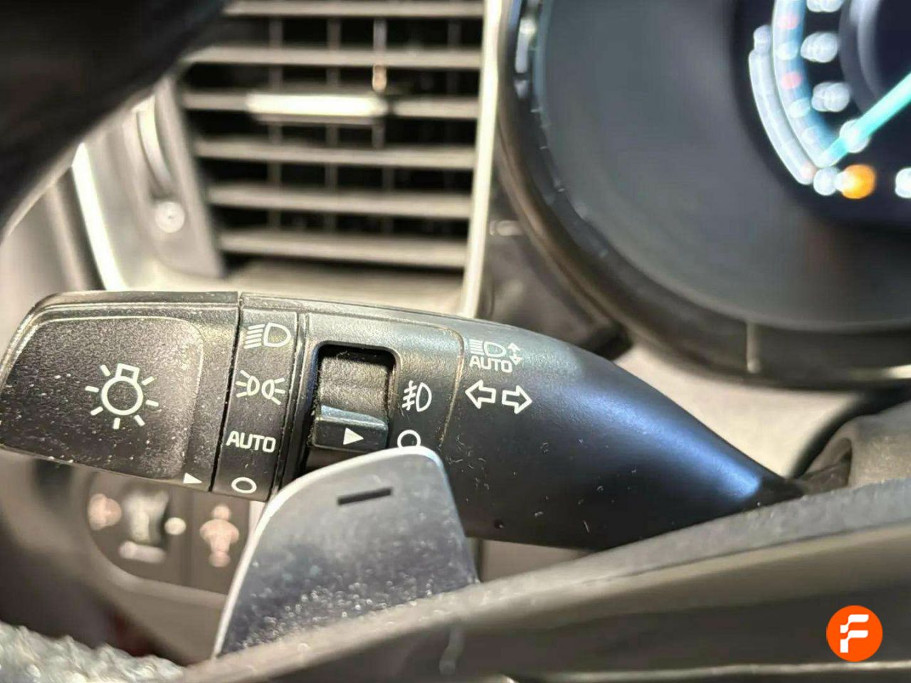 Foto Kia XCeed 25