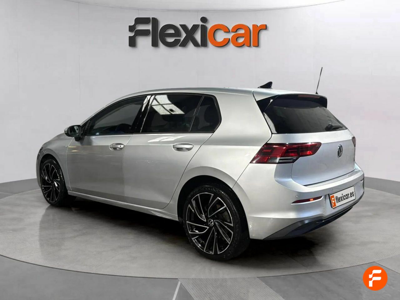 Foto Volkswagen Golf 8